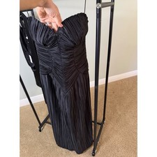 Cult Gaia Black Pleated Sweetheart Neckline M...