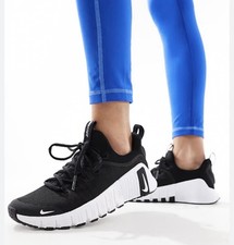 Nike Free Metcon 6 Training Shoes Womens 9.5 Black White Gym Sneakers