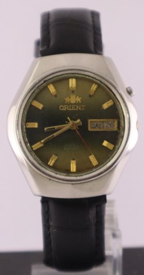 Orient Men Automatic Green Dial D/D Excellent Working Wristwatch Leather Band