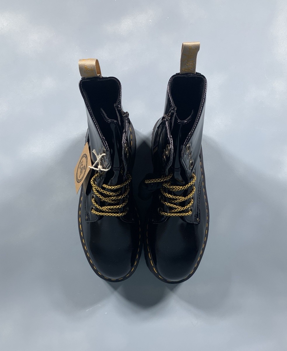 miu【極美品】Dr.Martens JADON MAX VEGAN Vegan Jadon Boot Max Platforms in Black | Dr. Martens
