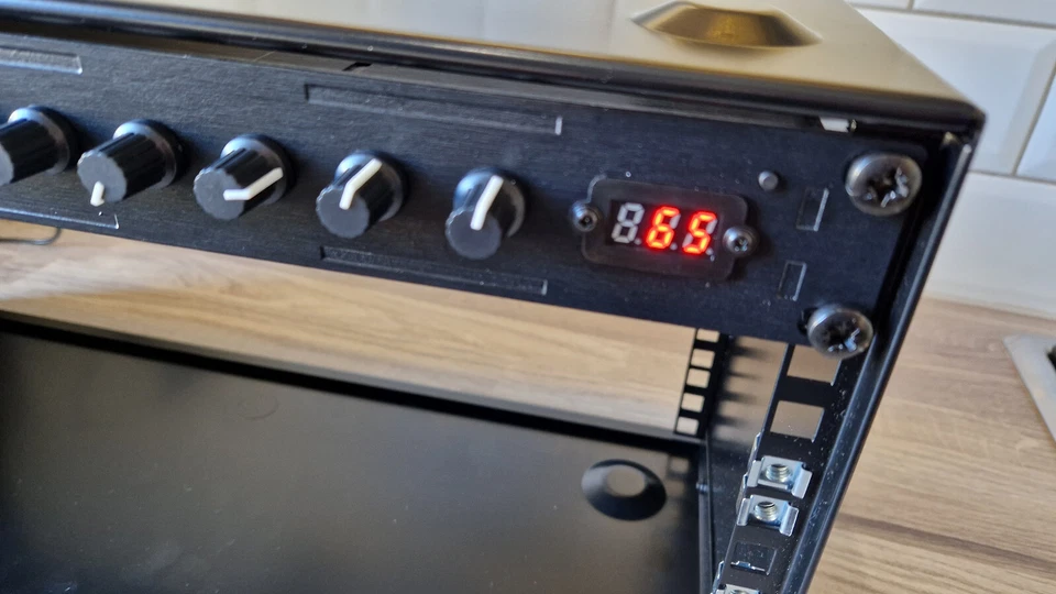 19" Rack Mounted 16 knob USB MIDI and DIN MIDI Controller 1U-black - Image 3 of 4