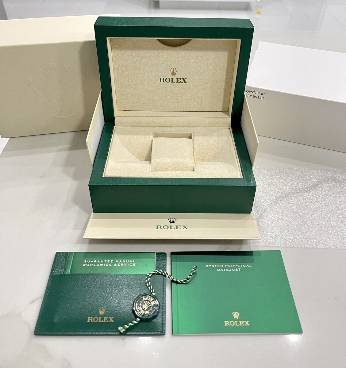 Authentic ROLEX Watch Box Datejust FULL SET 126333 126334 Authentic ROLEX Watch Box Datejust FULL SET 126333 126334