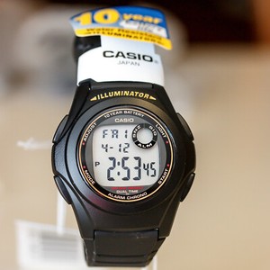 f200w casio