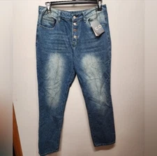 NWT C.O.Z.Y.  Jeans Button Front Women’s XL Casual B316