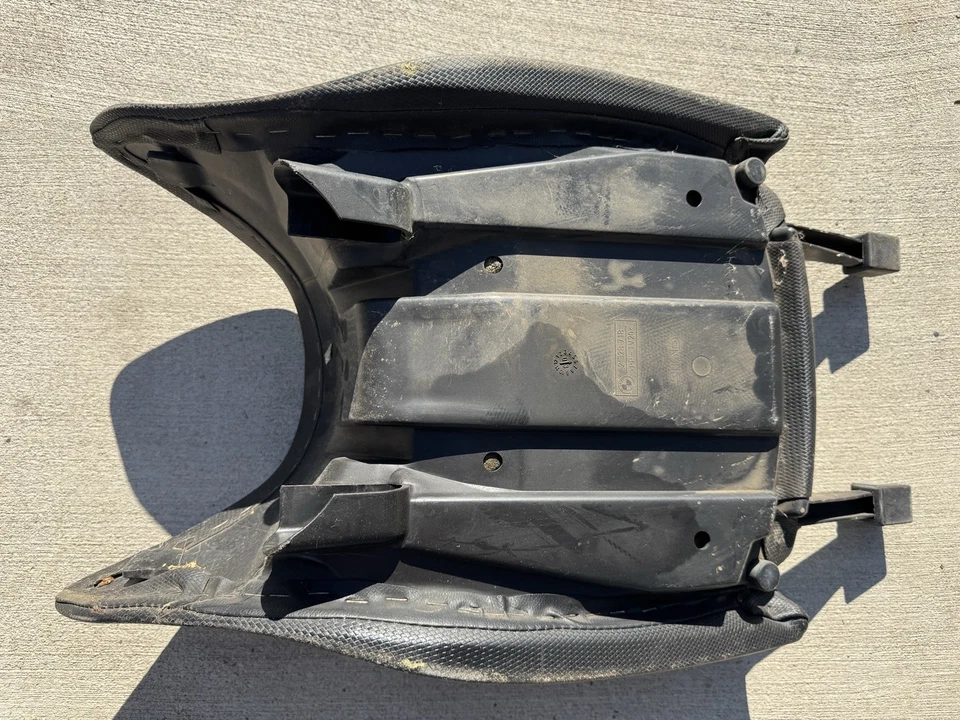 BMW R1150R 2002-2006 asiento delantero original OEM 2 328 718 Foto 4 de 4