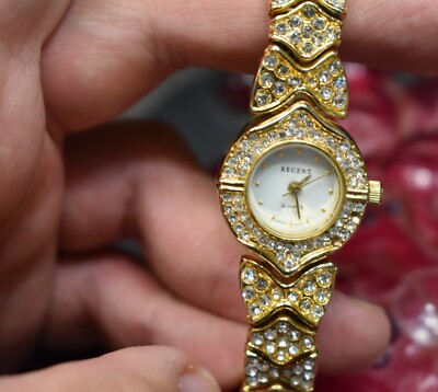 Vintage  gold crystal Rhinestone Gold Watch Vintage ELIZABETH TAYLOR White Diamonds Gold Tone Rhinestone  main image 2