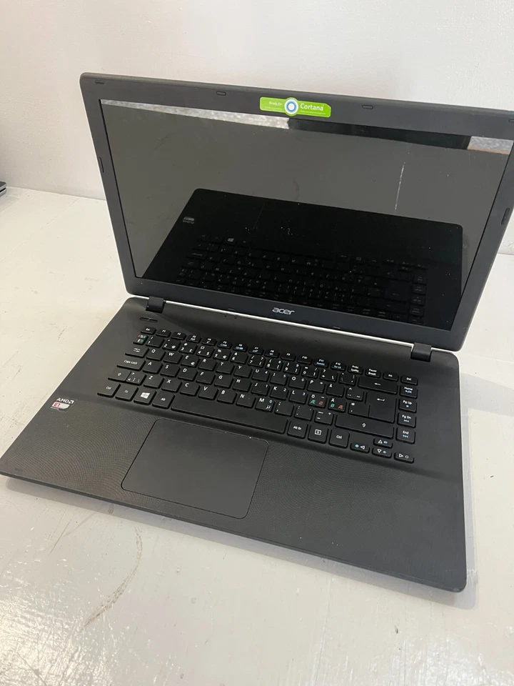 NOTEBOOK PORTATILE ACER ASPIRE ES1 AMD E1 4GB RAM HDD 500 15.6" WIN 10 - Immagine 3 di 4
