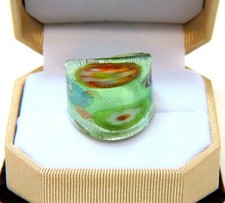 Boho Floral Art on Green Chunky Style Hand Blown Glass Bling Ring - Size 8.75
