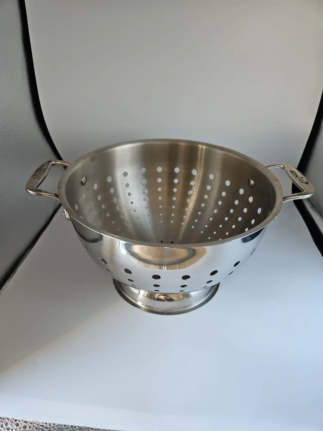 ALL-CLAD Classic Stainless Steel 5 Quart Colander Strainer 10”
Opens in a new window or tab