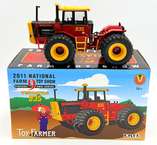ERTL - Versatile 935 - 2011 National Farm Toy Show - Toy Farmer - 1:32 Scale