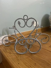 Decorative Metal Accent Stand with Leaf Motif