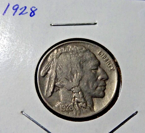 1928 Buffalo Nickel US Five Cent US Coin *