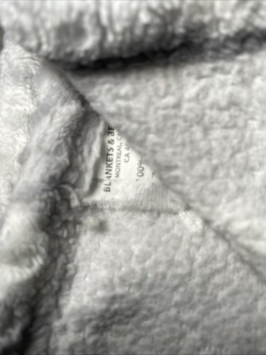 Blankets & Beyond Gray Baby Blanket White Feathers Soft Fleece Security Lovey - Picture 3 of 4