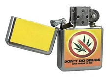 Don’t Do Drugs Weed Leaf Sign Flip Top Chrome Oil Lighter Wind Resistant Flames