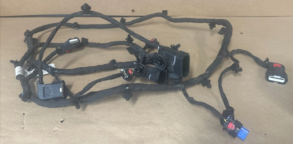 Arnés de cableado para parachoques trasero Cadillac CT4 2022 85540107 Foto 2 de 4