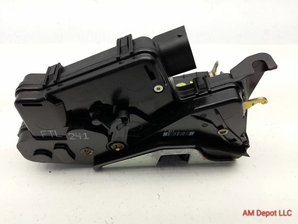 BMW 325i 330i 330xi 325xi E46 2002 sedán actuador de bloqueo de puerta delantera izquierda 7011241 Foto 4 de 4