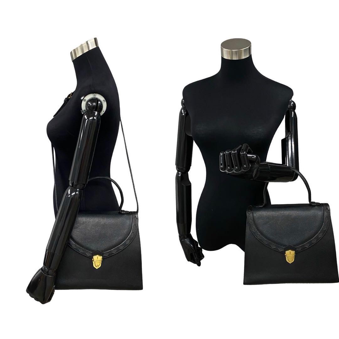 Borsa a tracolla Yves Saint Laurent YSL logo pelle 2 vie usata