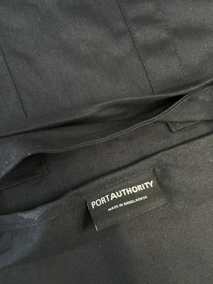 I'll Feed All You Fu**ers Two Pocket Apron - Image 3 of 4