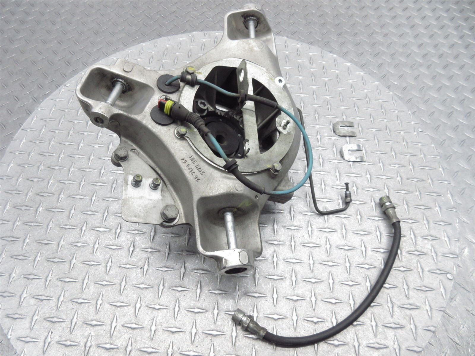 2008 Ferrari F430 Spider 2179331 Front Right Passenger Side Spindle Knuckle Hub