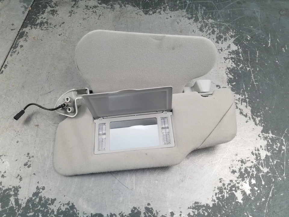 2003 03 04 Mercury Marauder parasoles #8342 i7 Foto 4 de 4