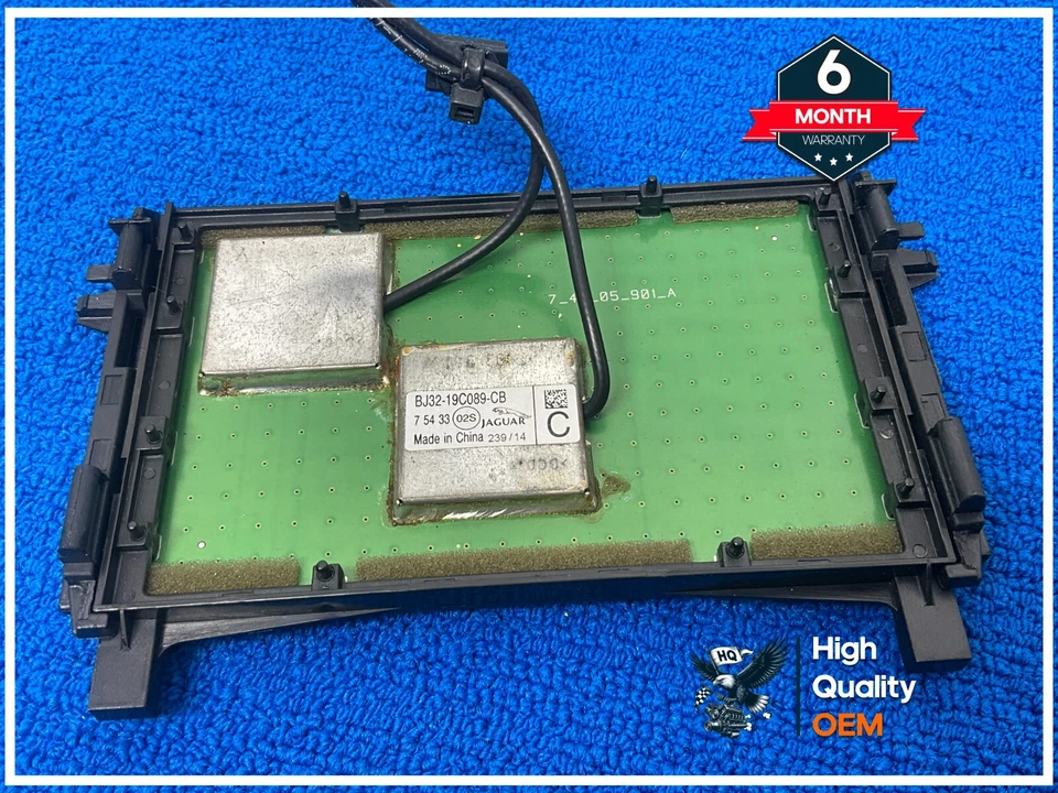 Amplificador de antena Land Rover Range Evoque 2015 OEM Foto 2 de 4