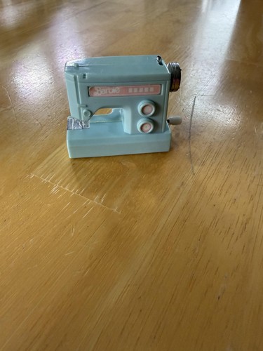Vintage Barbie Mattel Wind-Up Sewing Machine Doll Toy Blue Miniature Accessory