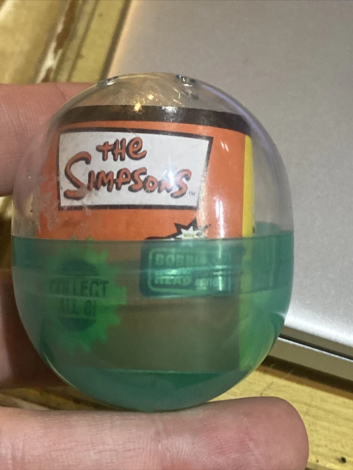 "Figura de colección LUNCH LADY DORIS Mini Bobblehead 1"" Tomy Gacha juguete de huevo expendedor 2002" Foto 2 de 4