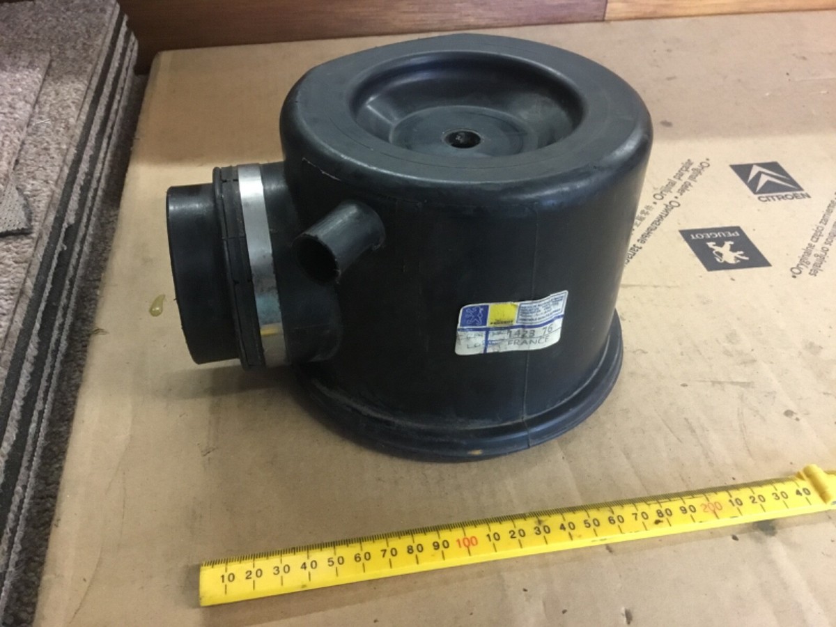 Summer　SALE　④ PEUGEOT 505 504 XN1 Post 1975 air filter housing cover 142376