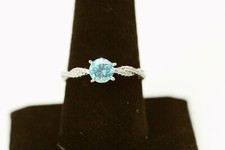 925 Sterling Silver Round Blue CZ Solitaire W/Clear Accents On Band2.8G RIN8629 