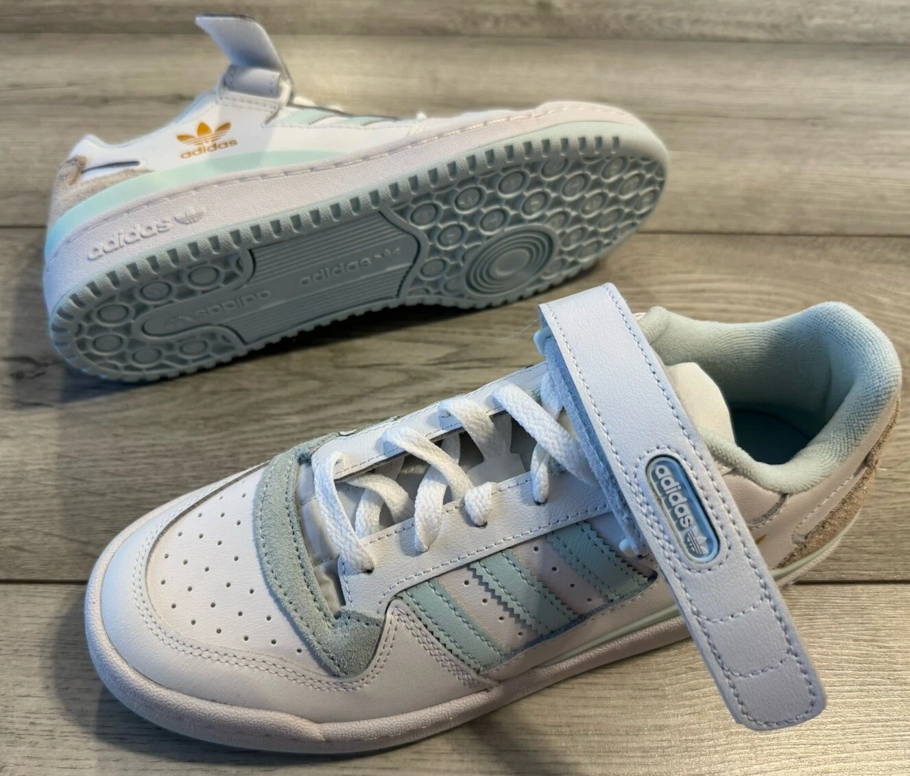 Scarpe basse Adidas Originals Forum bianche quasi blu da uomo UK 5 5 EU 38 2 3 US 6