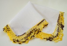 VINTAGE HANKY 1950s HAND CROCHET EDGING ON WHITE LINEN BROWN YELLOW PRETTY