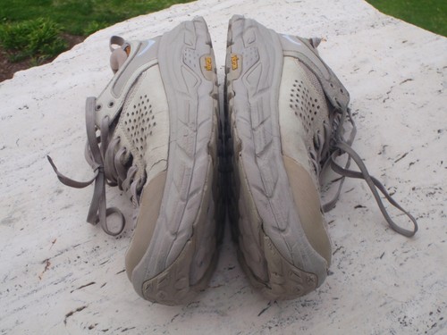 Hoka One One LEATHER M Tor Ultra Low WP JP Vibram Taupe Tan Grey MEN 8 EU 41 1/3 - Picture 7 of 15