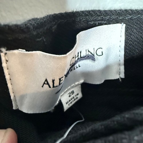 ALEXA CHUNG Madewell The Alexa Dream Jean in Outridge Wash 28 - Picture 4 of 5