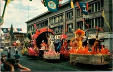 Minneapolis Minnesota Aquatennial Parade Floats & Costumes Postcard        26219