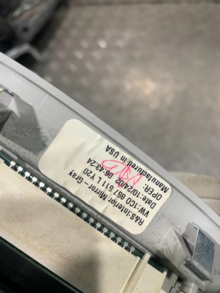 Espejo retrovisor interior Volkswagen Beetle 2006 1C0857511L #2 Foto 4 de 4