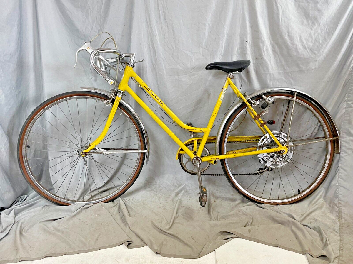1965 Schwinn Collegiate Touring Road Bike 52cm Small Yellow Steel