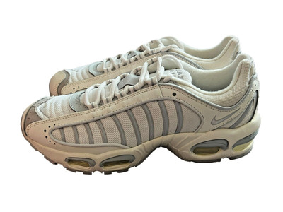Nike Air Max Tailwind 4 Mens Sneaker Shoes Pure Platinum AQ2567-102 Size 8.5