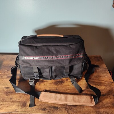 Tamrac Model 610 Pro System Camera Shoulder Bag Black USA Vintage 
