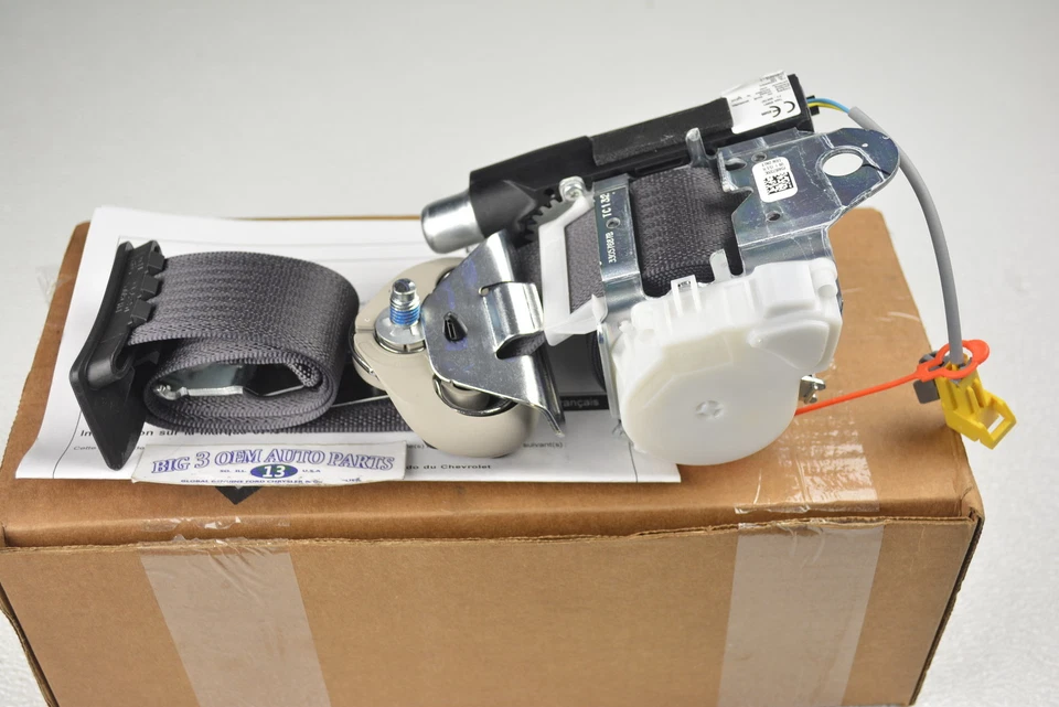 Chevrolet Silverado GMC Sierra 2010 kit de cinturón de seguridad lateral del pasajero nuevo OE 19256144 Foto 4 de 4