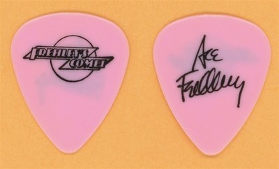 KISS Ace Frehley Frehleys Comet Vintage Guitar Pick - 1987 US Tour 