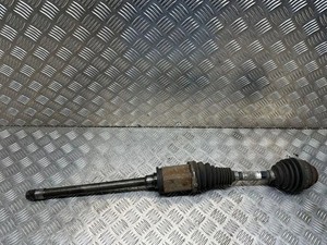 BMW X1 E84 Antriebswelle vorne rechts 7591682 2.00 Diesel 130kw 2011 30518846