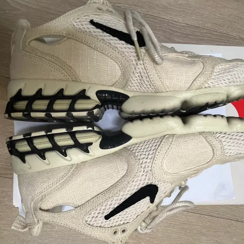 Nike Stussy Spiridon Beige Sneakers 265 thumbnail 4