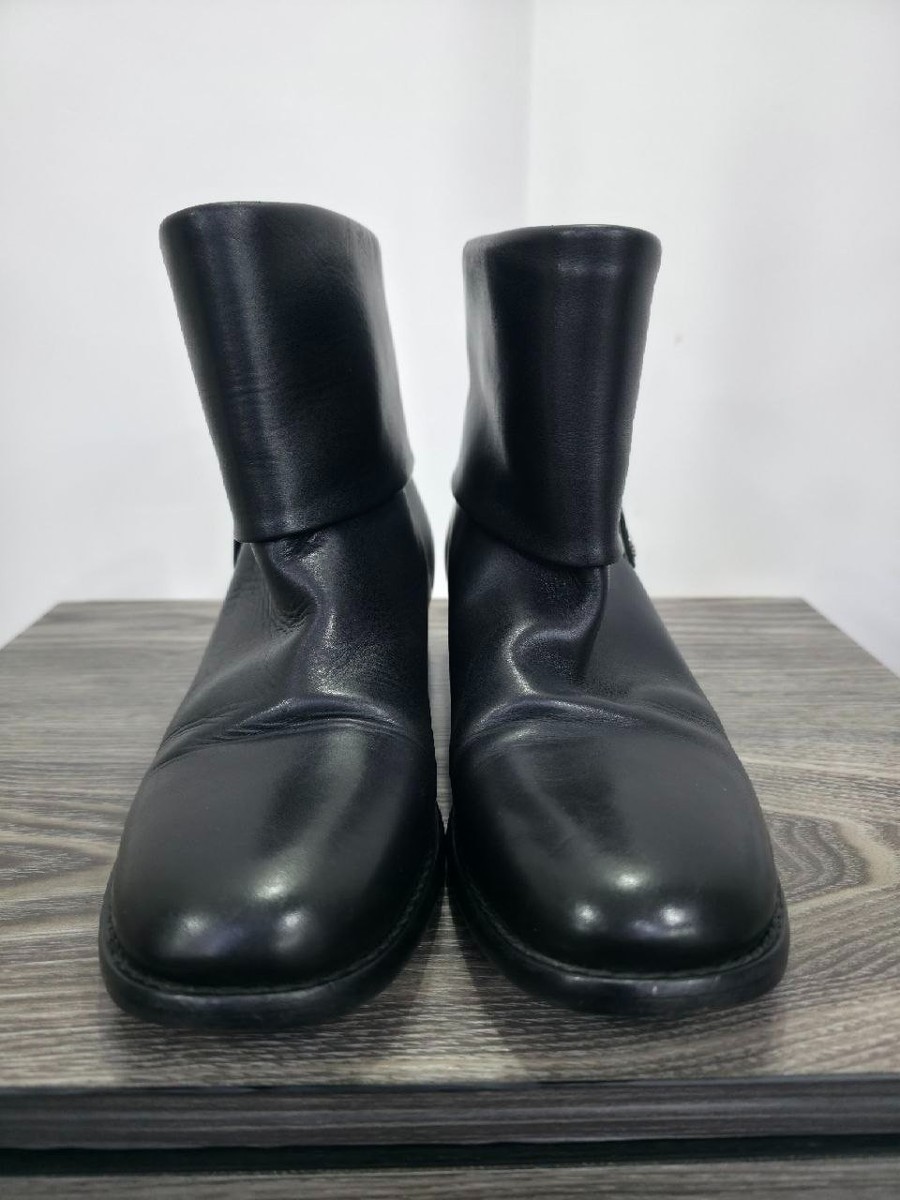 Chanel Black Leather Ankle Boots CC Logo Zip Low Heel EU 39.5 US 9