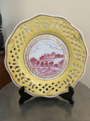 Three Hands Corp 10'' Reticulated Plate - Yellow - Chinese Scenery