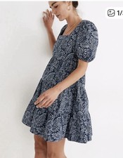 Madewell Poplin Puff-Sleeve Tiered Babydoll Dress in Paisley Garden print Blue