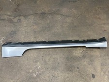 18-23 Ford Mustang Left Side Skirt Rocker Panel Molding Oem B0.12 18-23 Ford Mustang Left Side Skirt Rocker Panel Molding Oem B0.12