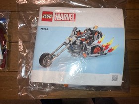 Lego Marvel Mech Lot Of 8 everything is 100% complete with figures