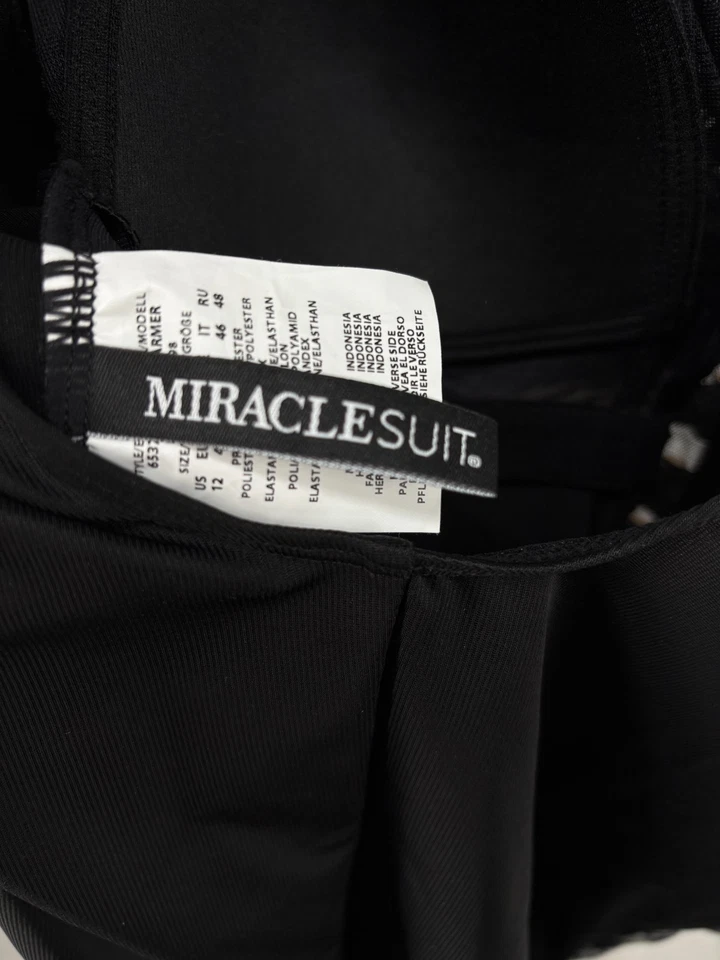 Miraclesuit Monteverde Charmer One Piece Swimsuit Womens 12 Black Padded NWOT - Image 4 of 4