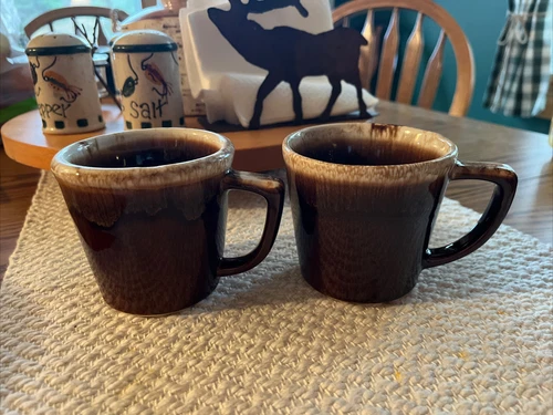 Set of 2 Vintage McCoy Pottery Brown Drip Glaze Coffee Mugs Cups D Handle USA
