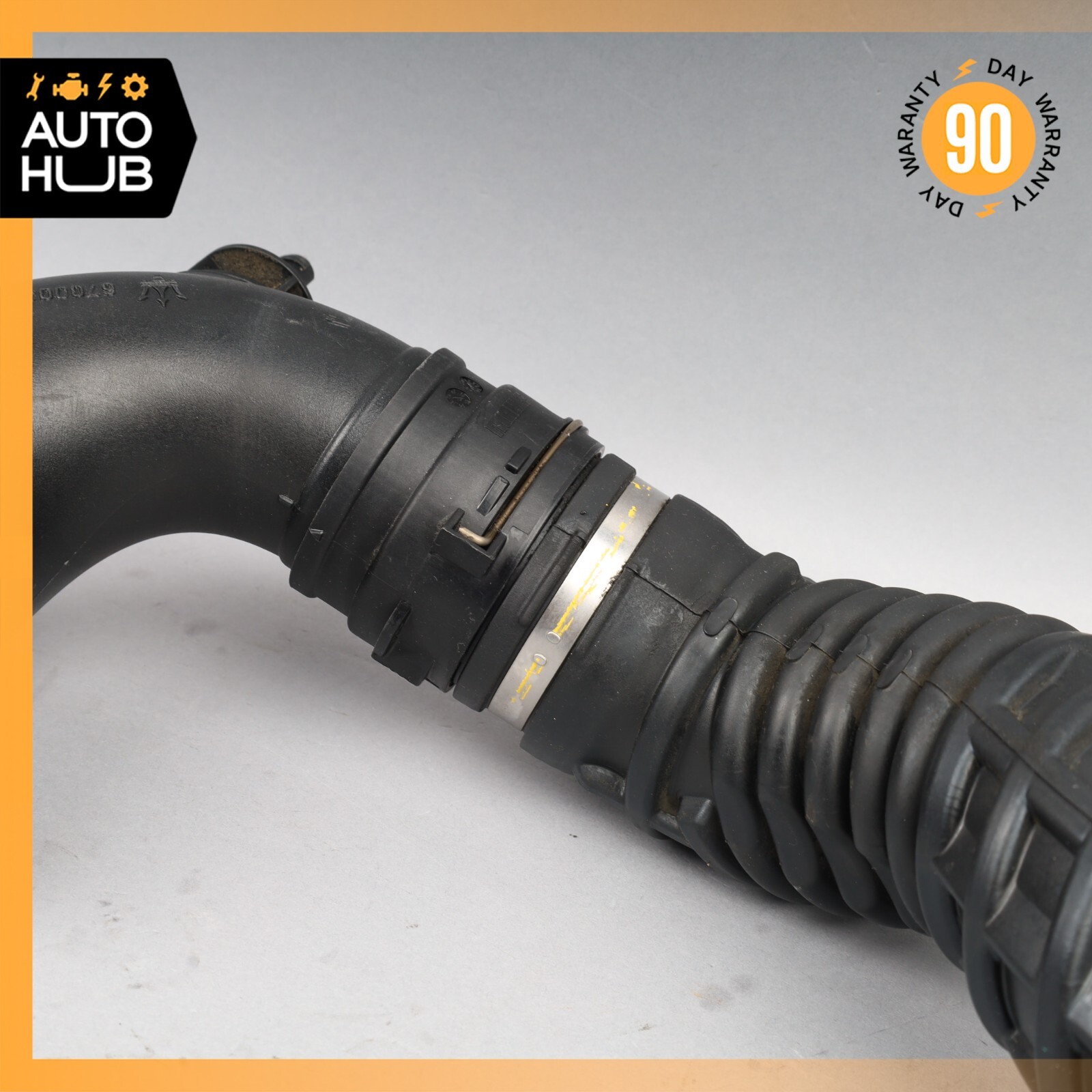 14-20 Maserati Quattroporte S Q4 Right Side Air Intake Cleaner Hose Pipe OEM